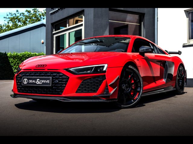 Audi R8 V10 GT RWD S-TRONIC - 1 OF 333 - TANGO RED METALLIC - WARRANTY 03/28