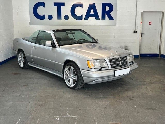 Mercedes E 320 AMG Line - W124